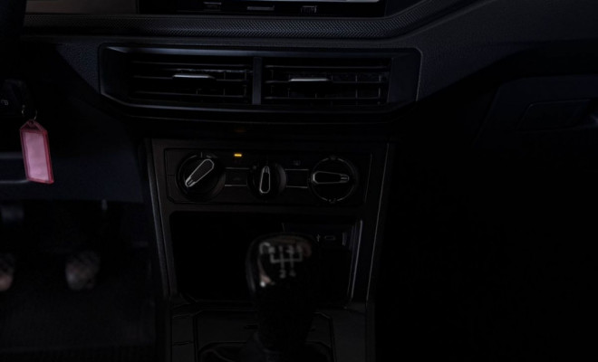 VW - VolksWagen Polo Track 1.0 Flex 12V 5p 2024 Flex-21