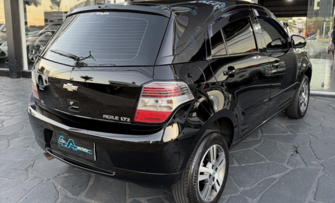 GM - Chevrolet AGILE LTZ 1.4 MPFI 8V FlexPower 5p 2013 Flex-13