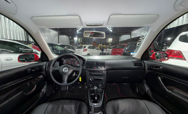 VW - VolksWagen Golf 1.6Mi/ 1.6Mi Gener./Black & Silver 2004 Gasolina-5