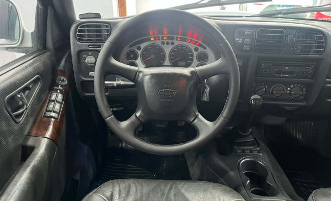 GM - Chevrolet S10 Pick-Up Exec. 2.8 4x4 CD TB Int.Dies 2006 Diesel-6