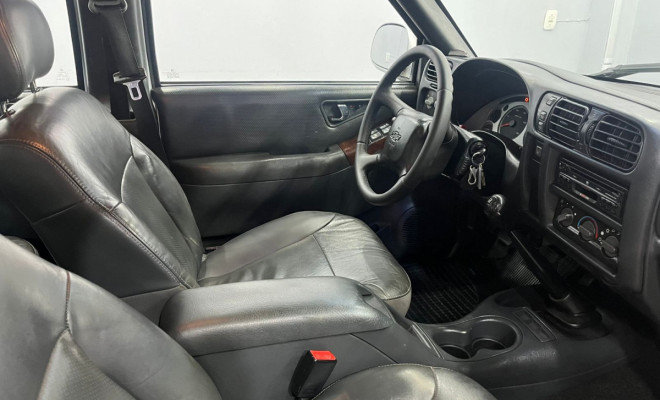 GM - Chevrolet S10 Pick-Up Exec. 2.8 4x4 CD TB Int.Dies 2006 Diesel-8