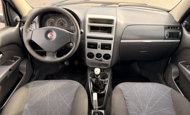 Fiat Palio ELX 1.4 Fire/30 Anos F. Flex 8V 4p 2010 Flex-9