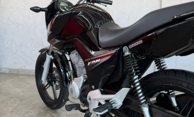 HONDA CG 160 START 2016 Gasolina-16