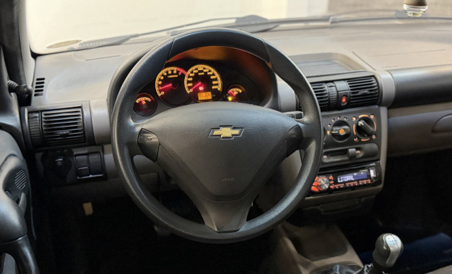 ! GM - Chevrolet Classic Life/LS 1.0 VHC FlexP. 4p 2015 Flex-0