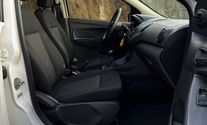 Ford Ka 1.0 SE/SE Plus TiVCT Flex 5p 2015 Flex-4