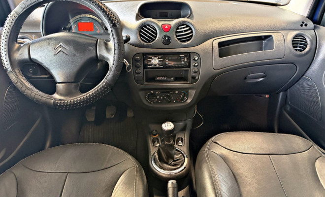 Citroën C3 GLX 1.4/ GLX Sonora 1.4 Flex 8V 5p 2009 Flex-4