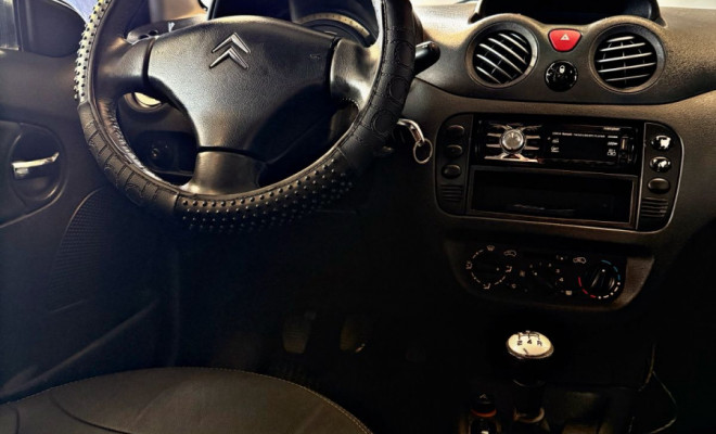 Citroën C3 GLX 1.4/ GLX Sonora 1.4 Flex 8V 5p 2009 Flex-3