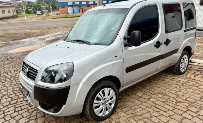 Fiat Doblo ESSENCE 1.8 Flex 16V 5p 2021 Flex
