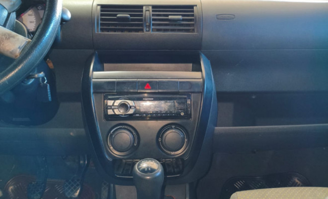 VW - VolksWagen Fox Route 1.0 Mi Total Flex 8V 5p 2008 Flex-10