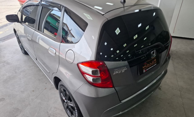 Honda Fit LX 1.4/ 1.4 Flex 8V/16V 5p Mec. 2014 Flex-23