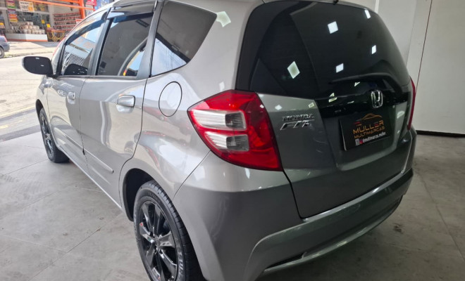 Honda Fit LX 1.4/ 1.4 Flex 8V/16V 5p Mec. 2014 Flex-4