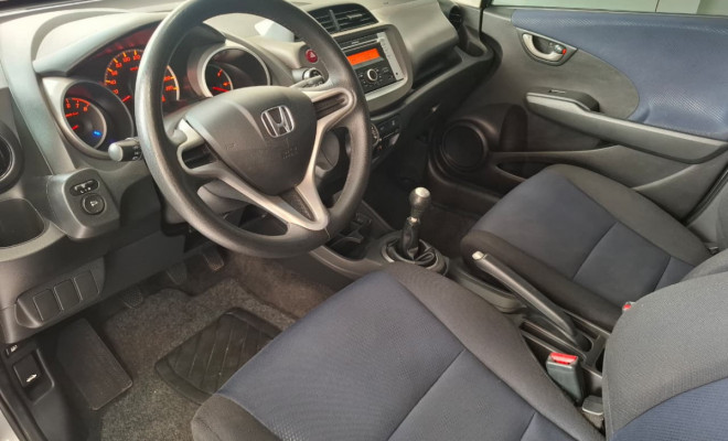 Honda Fit LX 1.4/ 1.4 Flex 8V/16V 5p Mec. 2014 Flex-10