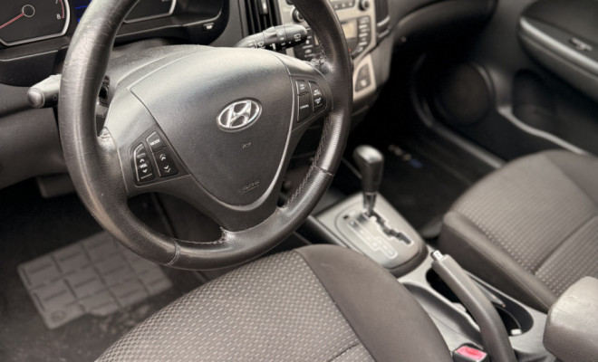 Hyundai i30 2.0 16V 145cv 5p Aut. 2010 Flex-9