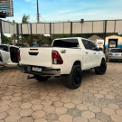 Toyota Hilux CD SR 4x4 2.8 TDI Diesel Aut. 2018 Diesel-2