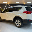 Toyota RAV4 2.0  Aut. 2013 Gasolina      4x4   Espaçosa e de mecanica confiavél-2