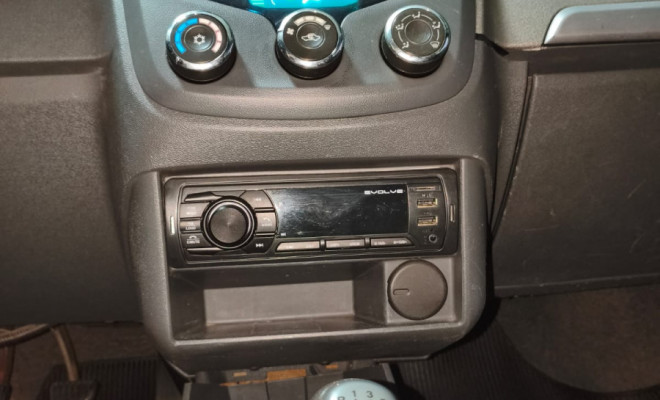 GM - Chevrolet MONTANA LS 1.4 ECONOFLEX 8V 2p 2013 Flex-7