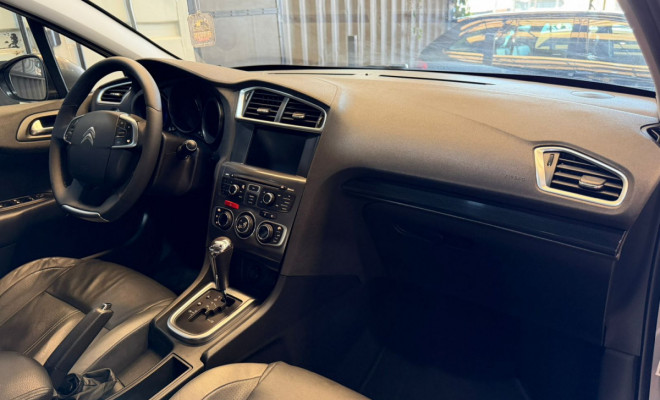Citroën C4 LOUNGE Exclusive 1.6 Turbo Flex Aut. 2015 Flex-11