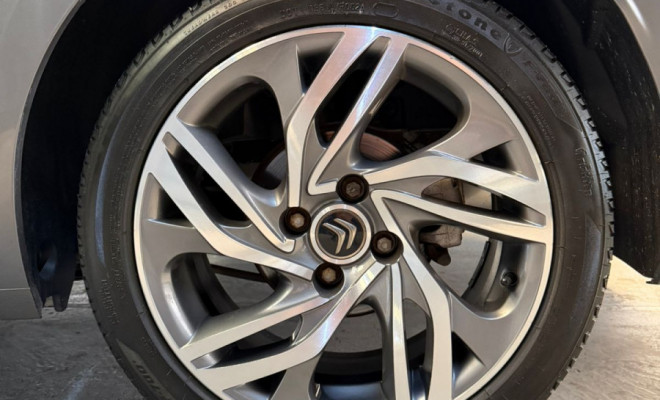 Citroën C4 LOUNGE Exclusive 1.6 Turbo Flex Aut. 2015 Flex-15