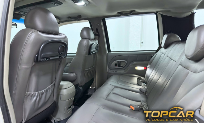 GM - Chevrolet Silverado G. Blazer DLX/ Std 4.2 Dies.TB 1999 Diesel-8