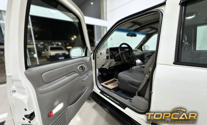 GM - Chevrolet Silverado G. Blazer DLX/ Std 4.2 Dies.TB 1999 Diesel-5