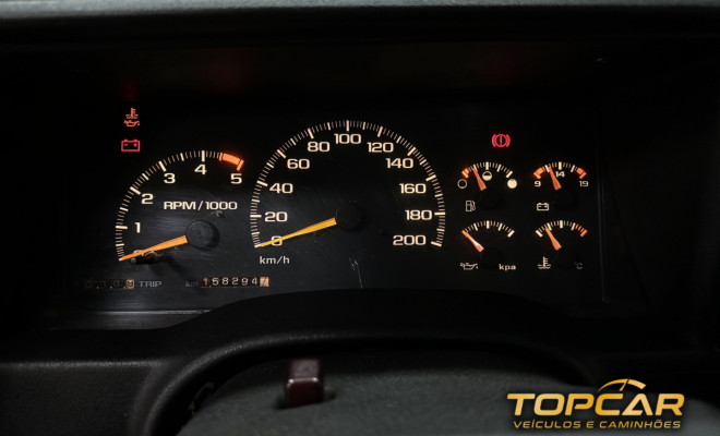 GM - Chevrolet Silverado G. Blazer DLX/ Std 4.2 Dies.TB 1999 Diesel-13