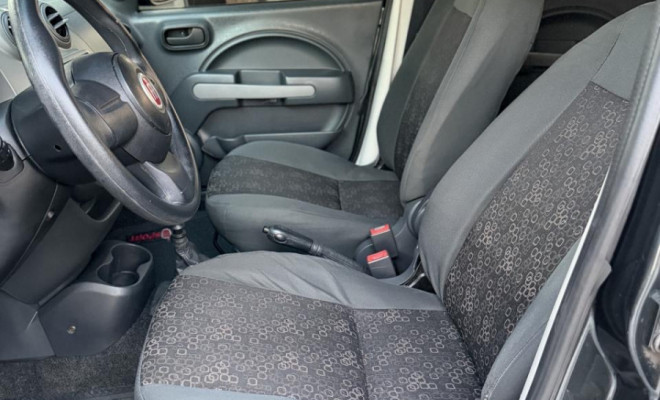 Fiat UNO VIVACE Celeb. 1.0 EVO F.Flex 8V 5p 2013 Flex-7