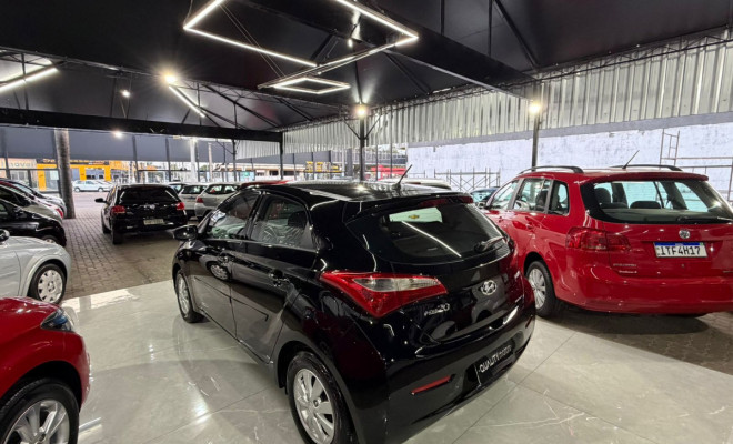 Hyundai HB20 C./C.Plus/C.Style 1.6 Flex 16V Mec. 2015 Flex-4