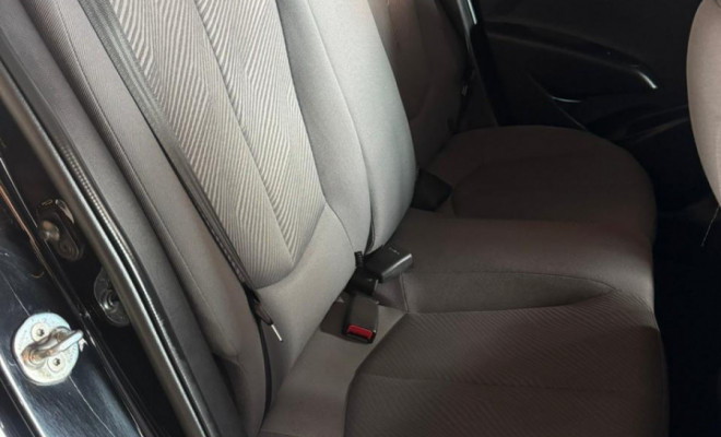 Hyundai HB20S Premium 1.6 Flex 16V Aut. 4p 2015 Flex-11