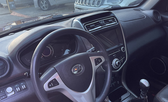 LIFAN X60 1.8 16V 128cv Mec. 2018 (ÚNICO DONO)-6