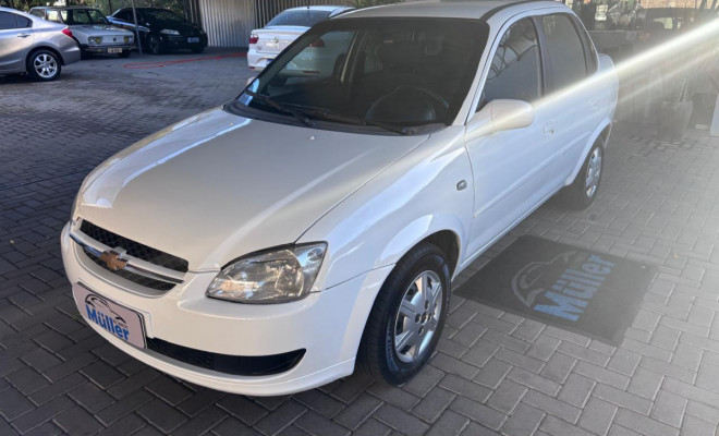 GM - Chevrolet Classic Life/LS 1.0 VHC FlexP. 4p 2015 Flex