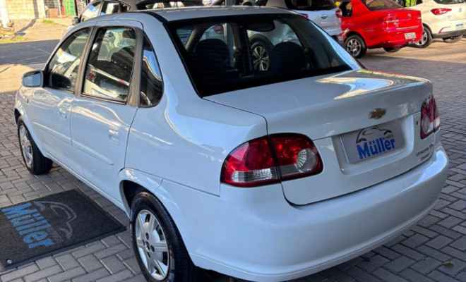 GM - Chevrolet Classic Life/LS 1.0 VHC FlexP. 4p 2015 Flex-8