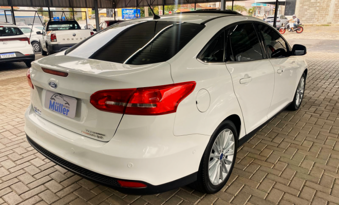 Ford Focus Sedan 2.0 16V/2.0 16V Flex 4p Aut. 2016 Flex-4