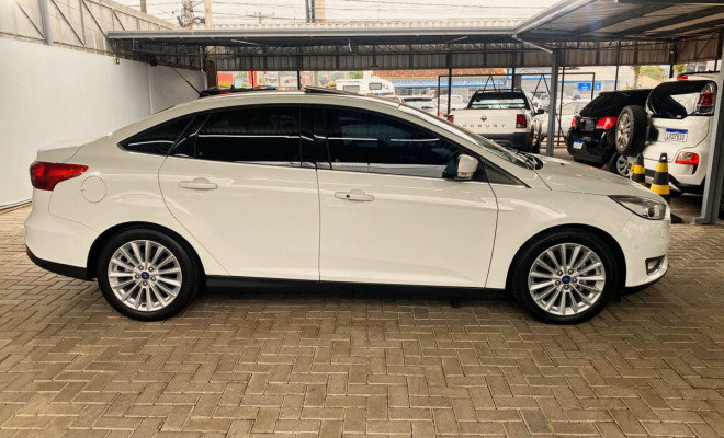 Ford Focus Sedan 2.0 16V/2.0 16V Flex 4p Aut. 2016 Flex-6