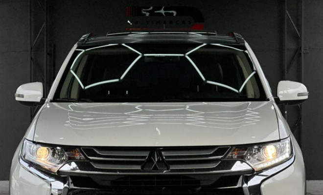 Mitsubishi OUTLANDER 2.0 16V 160cv Aut. 2016 Gasolina