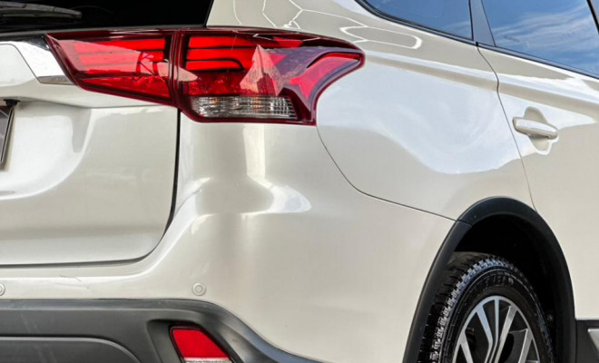 Mitsubishi OUTLANDER 2.0 16V 160cv Aut. 2016 Gasolina-5