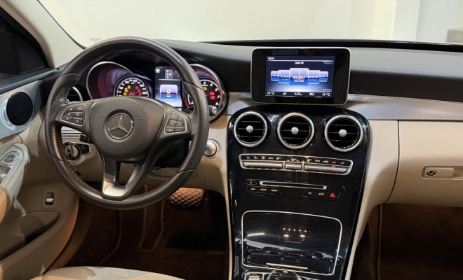 Mercedes-Benz C-180 CGI Avant. 1.6/1.6 FlexTB 16V Aut. 2017 Flex-0