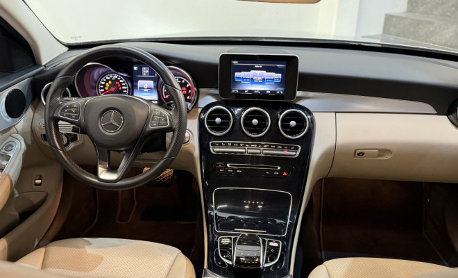 Mercedes-Benz C-180 CGI Avant. 1.6/1.6 FlexTB 16V Aut. 2017 Flex-2