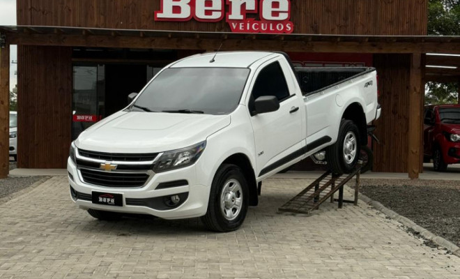 GM - Chevrolet S10 Pick-Up LS 2.8 TDI 4x4 CS Diesel 2017 Diesel
