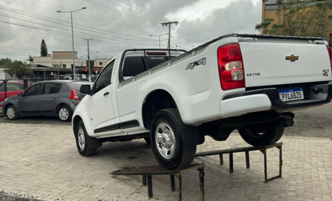 GM - Chevrolet S10 Pick-Up LS 2.8 TDI 4x4 CS Diesel 2017 Diesel-3