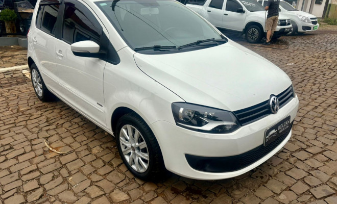 VW - VolksWagen Fox 1.0 Mi Total Flex 8V 5p 2013 Flex-1