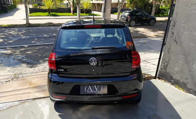 VW - VolksWagen Fox 1.0 Mi Total Flex 8V 5p 2014 Flex-2