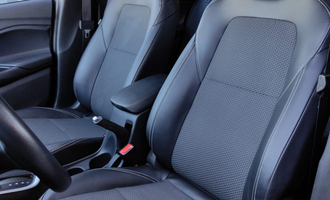 GM - Chevrolet ONIX SEDAN Plus LTZ 1.0 12V TB Flex Aut. 2025 Flex-4