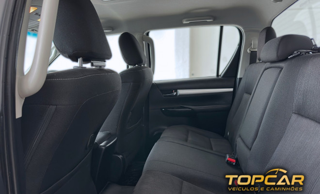 Toyota Hilux CD SR 4x4 2.8 TDI Diesel Aut. 2020 Diesel-6