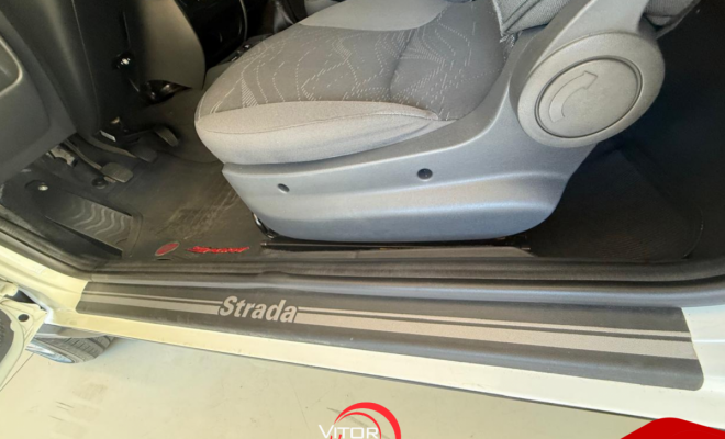 Fiat Strada Working Celeb.1.4 Fire Flex 8V CD 2014 Flex-0