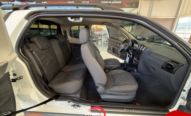 Fiat Strada Working Celeb.1.4 Fire Flex 8V CD 2014 Flex-5