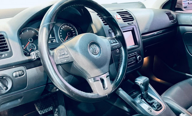 VW - VolksWagen JETTA 2.5 20V 150/170cv Tiptronic 2010 Gasolina-7