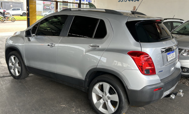 GM - Chevrolet TRACKER LTZ 1.8 16V Flex 4x2 Aut. 2014 Flex-1