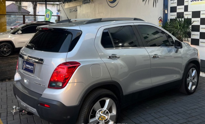 GM - Chevrolet TRACKER LTZ 1.8 16V Flex 4x2 Aut. 2014 Flex-4