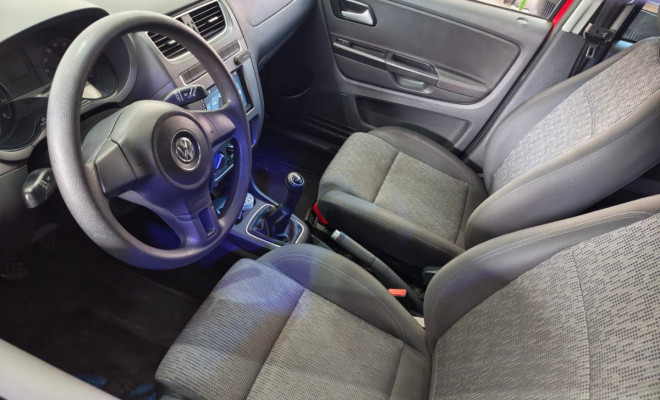 VW - VolksWagen Fox 1.0 Mi Total Flex 8V 5p 2014 Flex-11