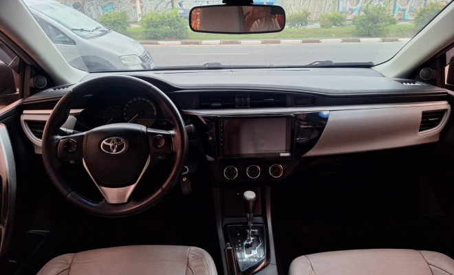 Toyota Corolla GLi 1.8 Flex 16V  Aut. 2017 Gasolina-10